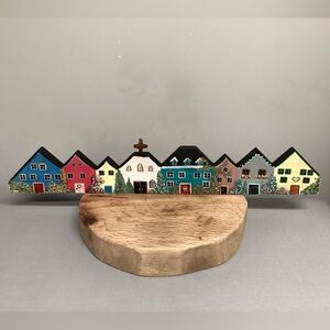🔵 Beautiful Hand Painted Row of Homes & Church - Solid Wood - Very Unique Decor